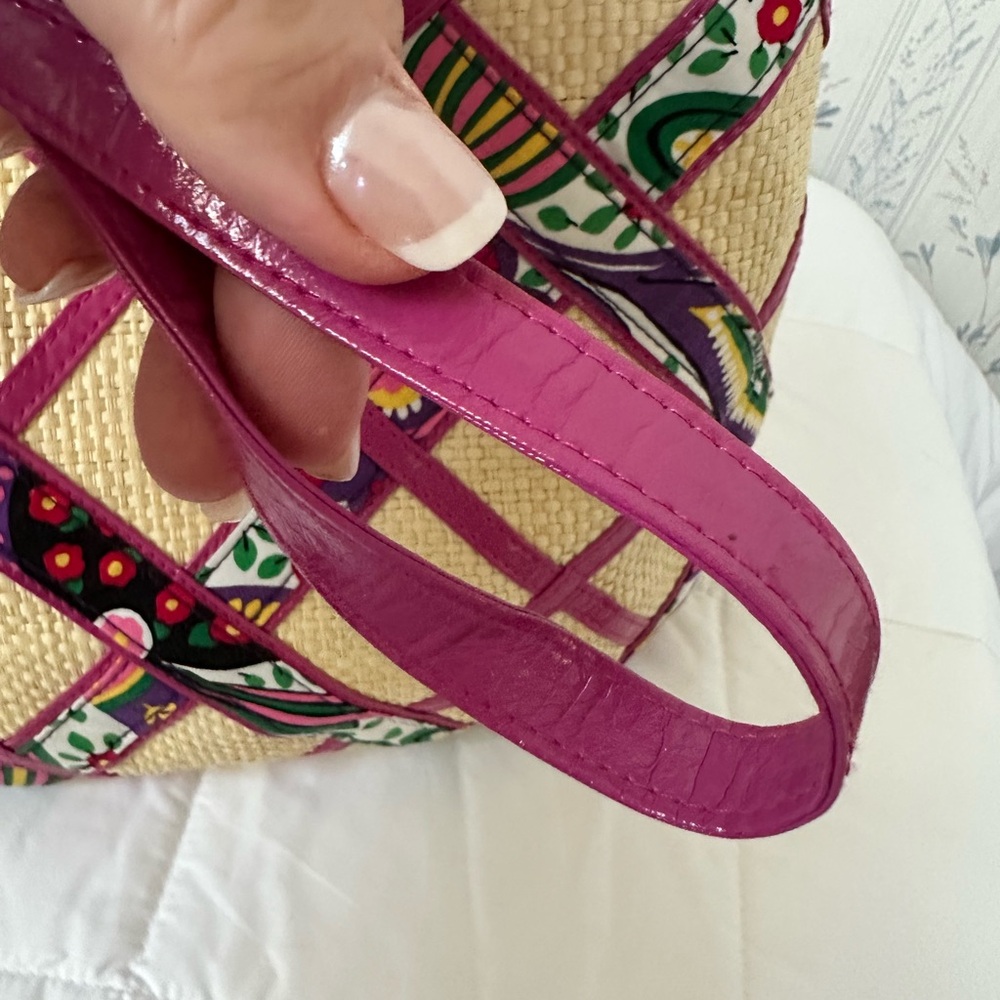 Vera Bradley Pink and Cream Shoulder Bag & Wristlet Set - Picture 12 of 16